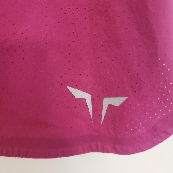 Squat Wolf Pink Athletic Shorts w/ Pockets, Size S - Picture 3 of 8